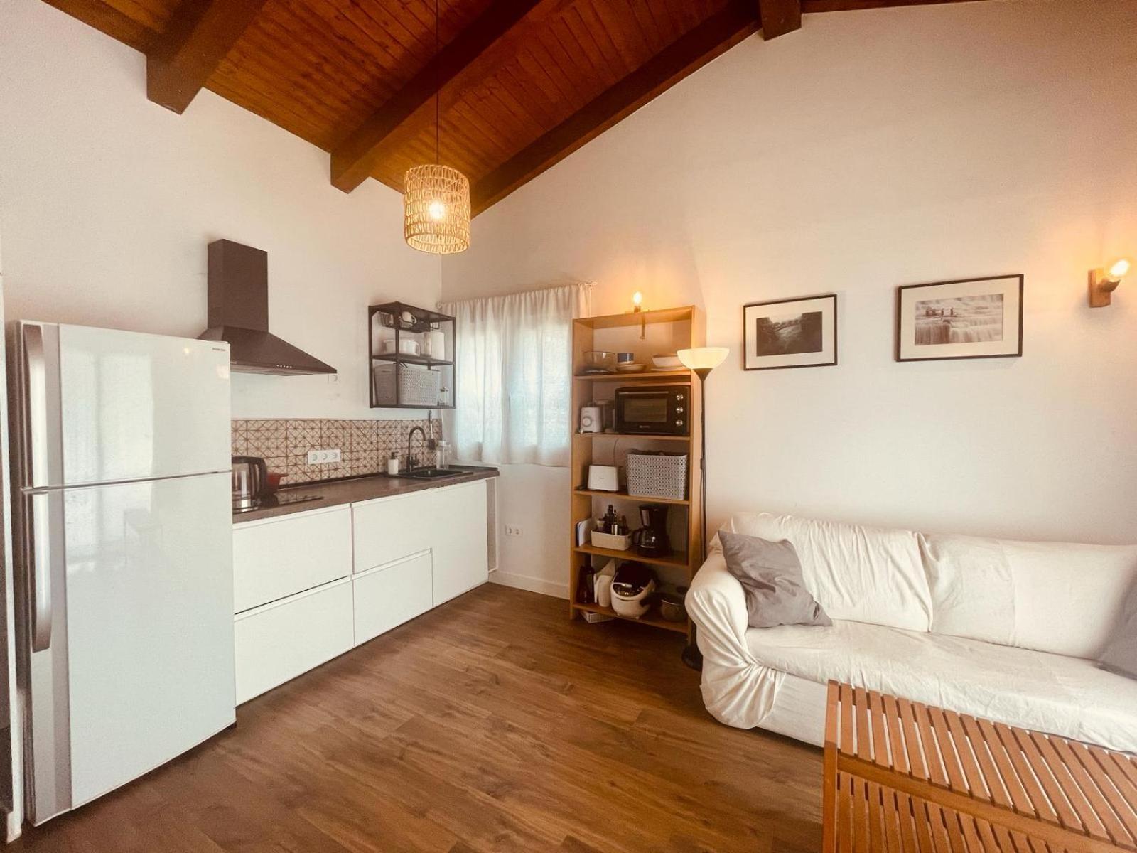 Casita Independiente Con Jardin セルセディリャ エクステリア 写真